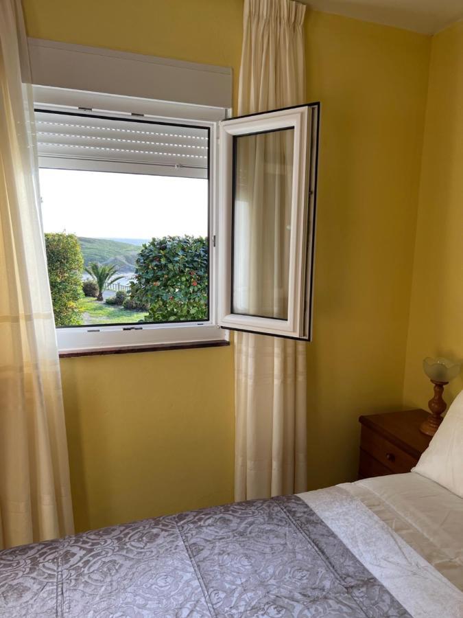 Playa De Lires Appartement *